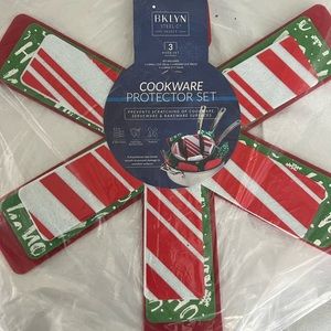 Core 3-Pc. Cookware Protectors Set Christmas felt protector